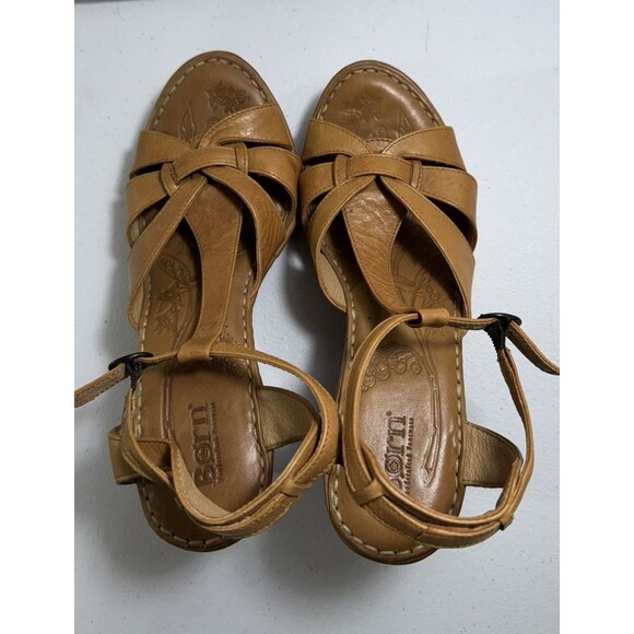 Born Hand Crafted Womens Sandle Size 9 - Picture 1 of 7
